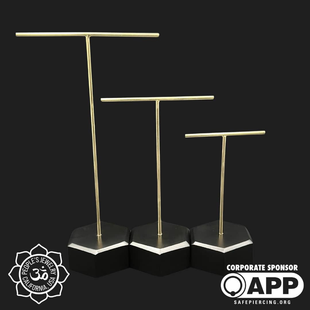 Hanging Design Displays – People's Jewelry