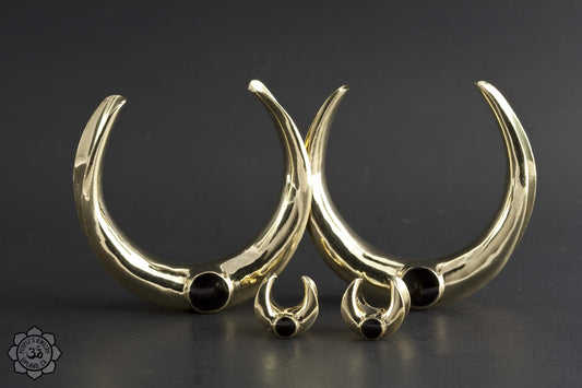 Yellow Brass Spreaders with Onyx