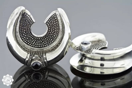 White Brass Flower Spreaders