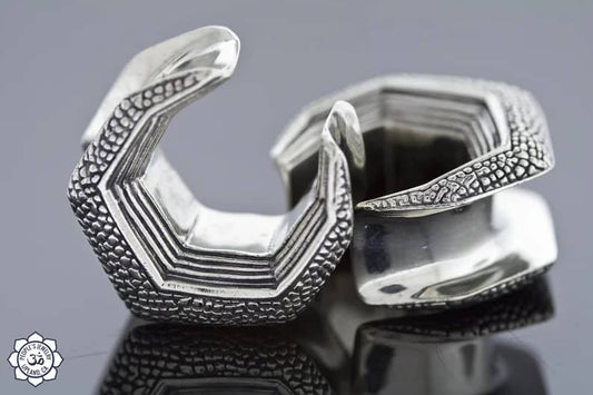 White Brass Hex Spreaders