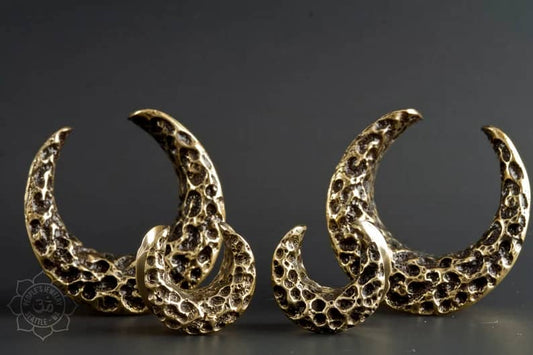 Yellow Brass Textured Spreaders